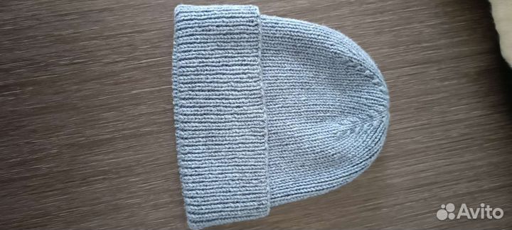Шапка женская вязаная ручная работа