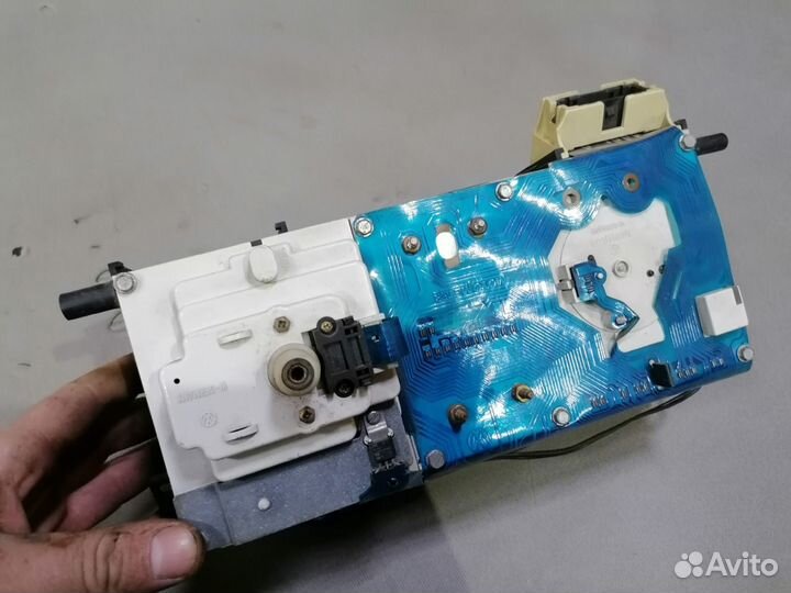 Панель приборов Volkswagen Golf 2 1983-1992 дизель