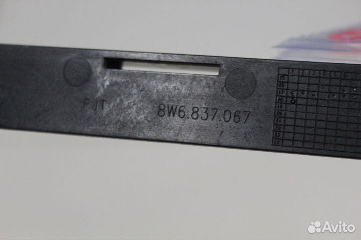 Направляющая стекла передней левой двери Audi A5 S