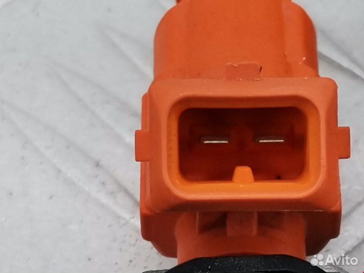 Форсунка Peugeot 206 рест. 2004 1984F7