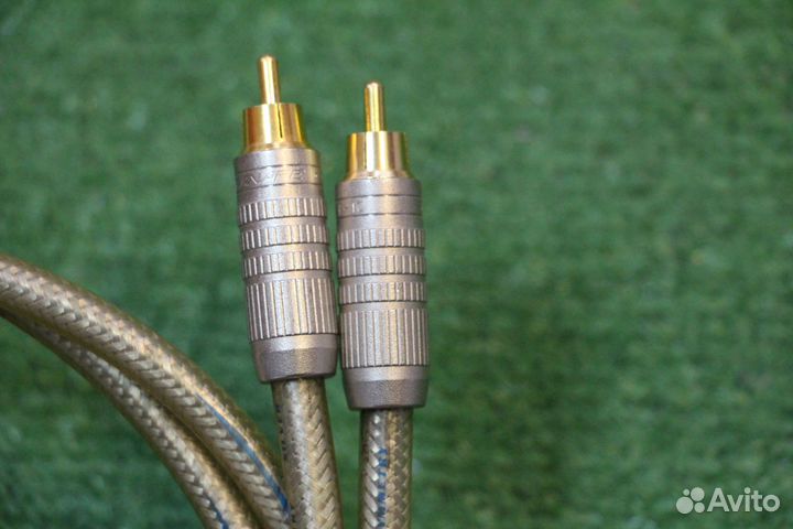 RCA-XLR Minitor Symmetry Silver Line, Germany