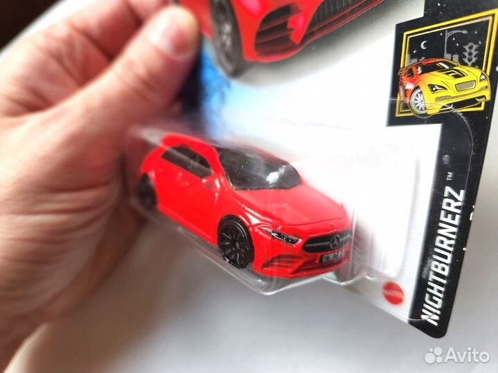 Hot Wheels Mercedes-Benz A-Class (Red)