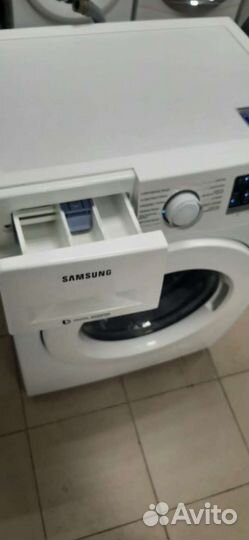 Стиральная машина Samsung 6kg inverter. Доставка