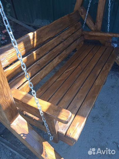 Качеля садовая деревянная в наличии