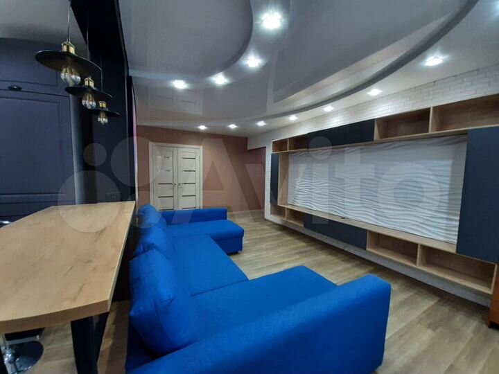 4-к. квартира, 104 м², 6/10 эт.