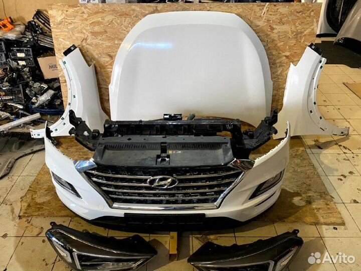 Передняя часть Hyundai Tucson 3