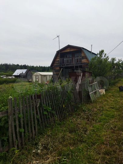 Дом 22 м² на участке 5 сот.