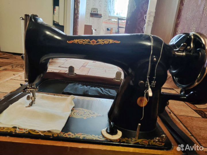 Швейная машина Подольск