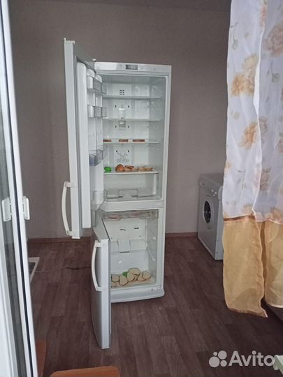 Холодильник бу lg