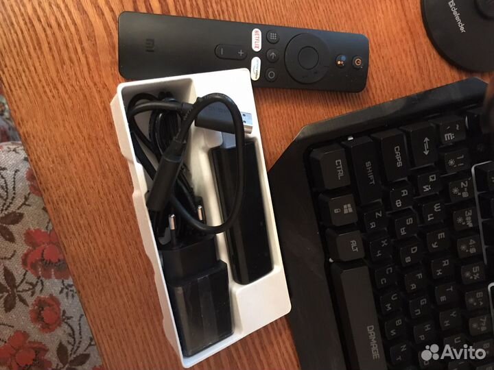 Тв приставка на Android Xaomi mi tv stick