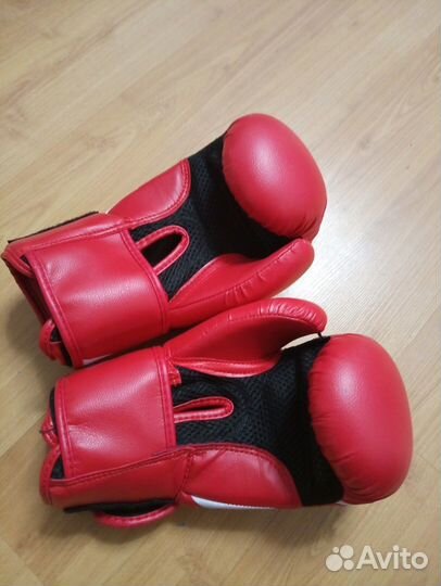 Боксерские перчатки детские 8 oz
