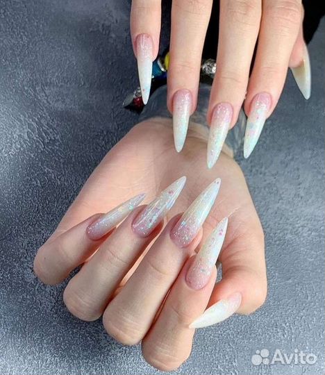 Мастер маникюра и педикюра