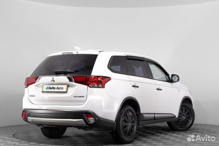 Mitsubishi Outlander 2.0 CVT, 2018, 142 080 км