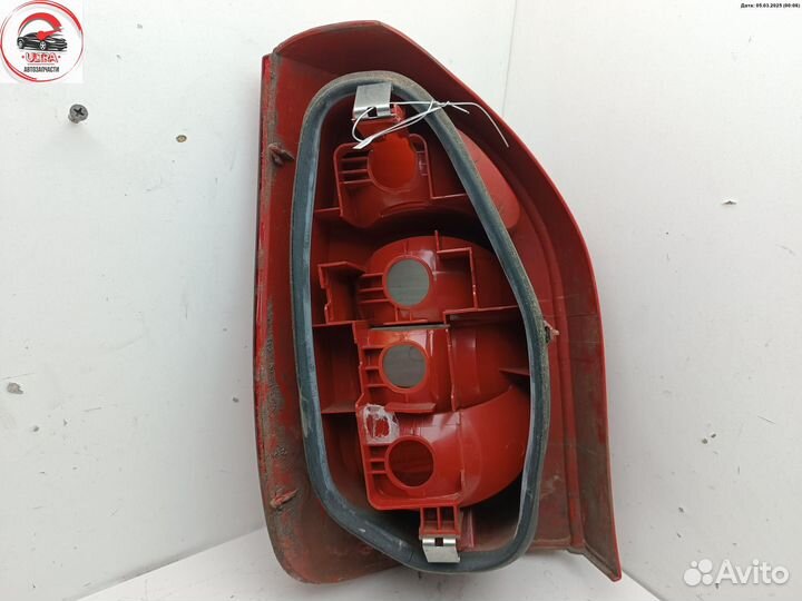 Фонарь задний правый б/у Citroen Xsara Picasso 9650005780