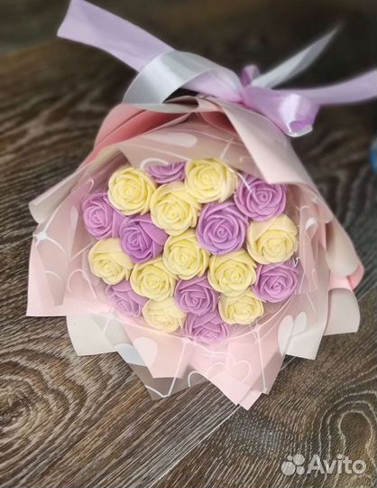 Букет из шоколадных цветов