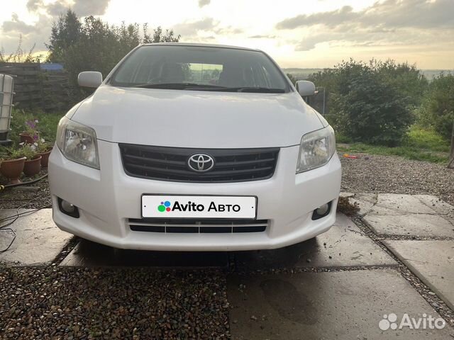 Toyota Corolla Axio 1.5 CVT, 2011, 156 000 км с пробегом, цена 990000 руб.