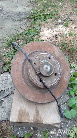 Ступица заднего колеса с тормозным диском Renault