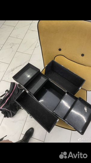 Бьюти кейс длЯ визажиста