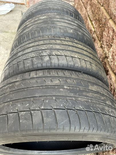 Akuret Hi-Run Bias 20/20 R40 и 20/35 R20