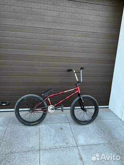 Трюковой велосипед bmx