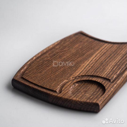 Доска для стейка в виде топора (тонированная)