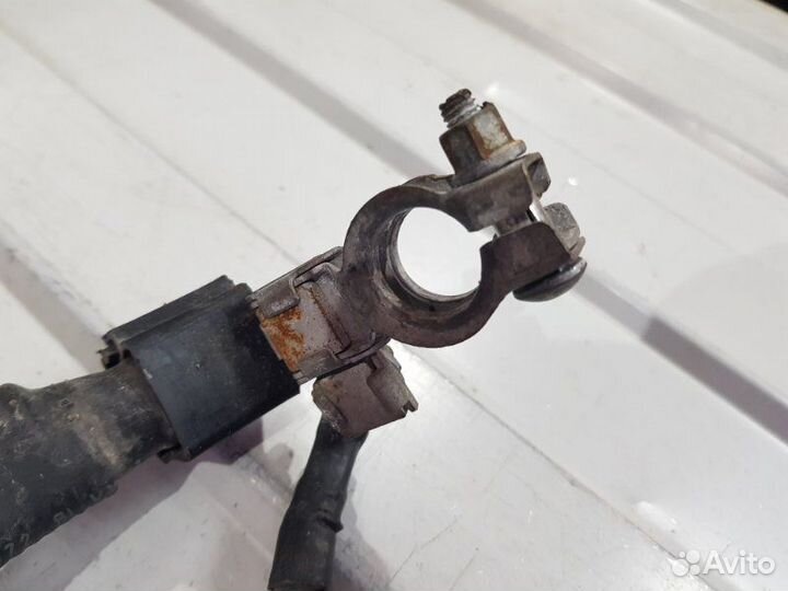 Провод + клемма (плюс) Ssangyong Kyron DJ D20DT