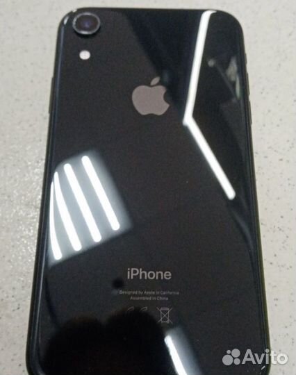 iPhone Xr, 64 ГБ