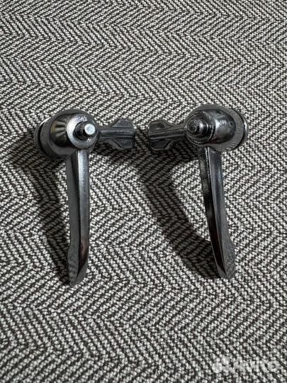 Замочки форточек на ваз 2101/2103/2106