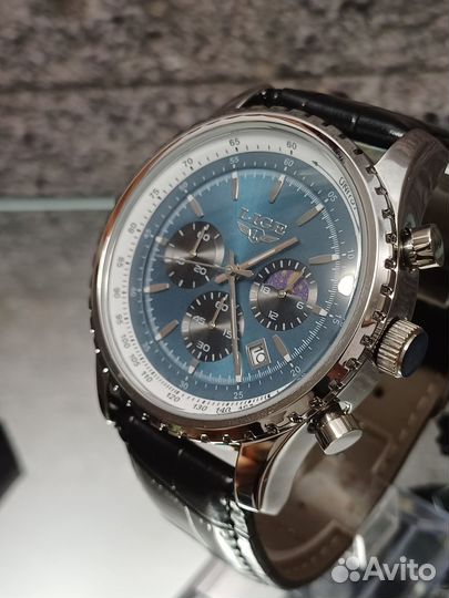 Мужские наручные часы с хронографом