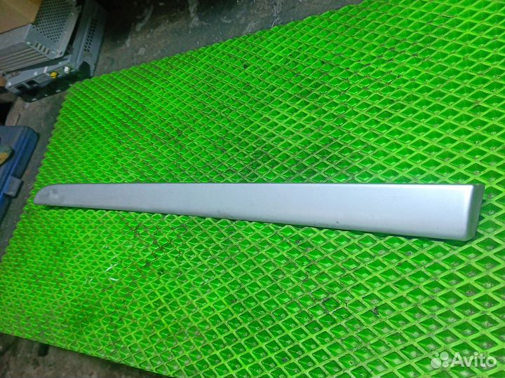 Накладка дверной карты Audi A4 b6 задняя правая