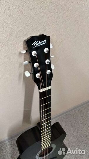 Гитара новая