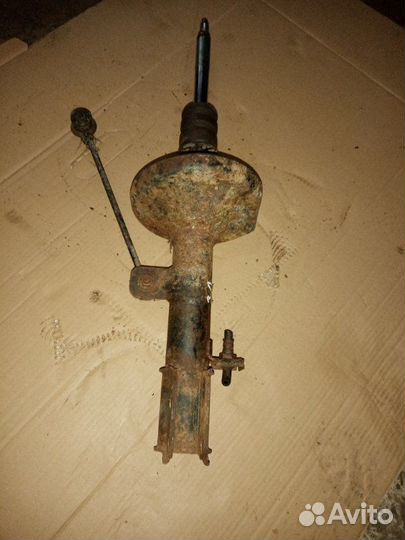 Стойка задняя задняя левая Daewoo Leganza C20SED