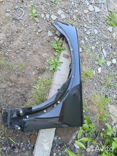 Крыло Land Rover Discovery 3