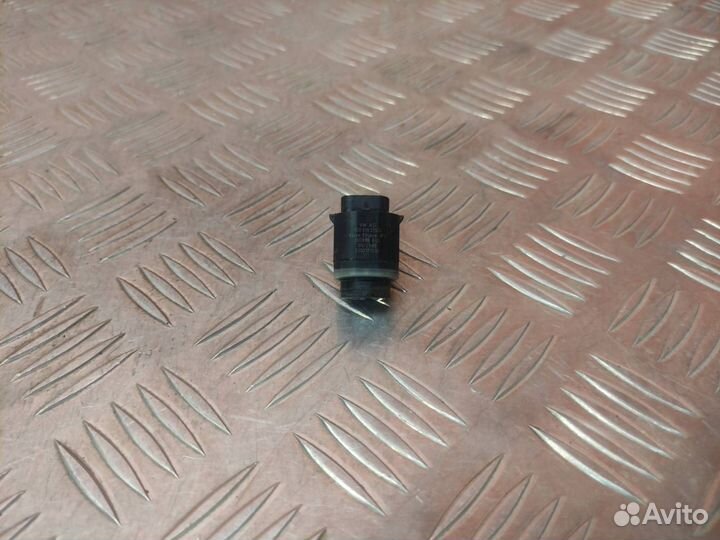 Датчик парктроника передний Audi Q3 1 8U 2014-2018