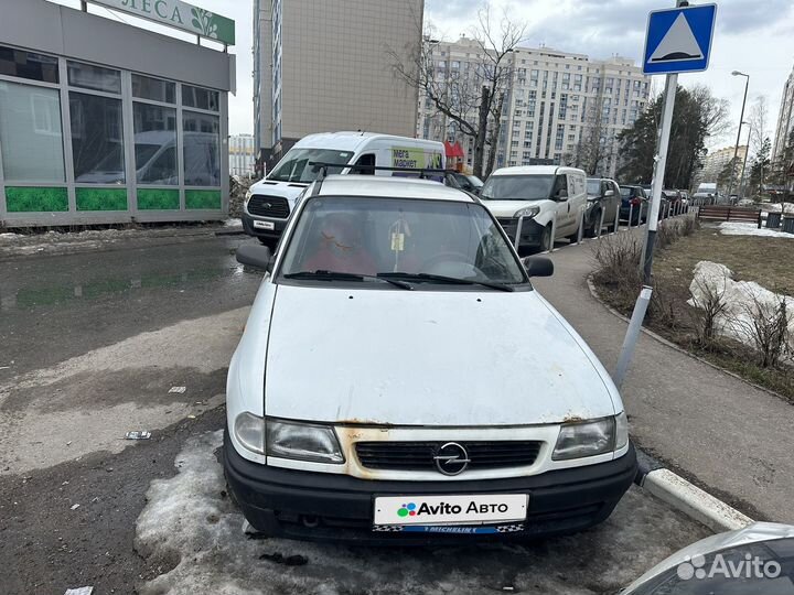 Opel Astra 1.6 МТ, 1997, 285 000 км