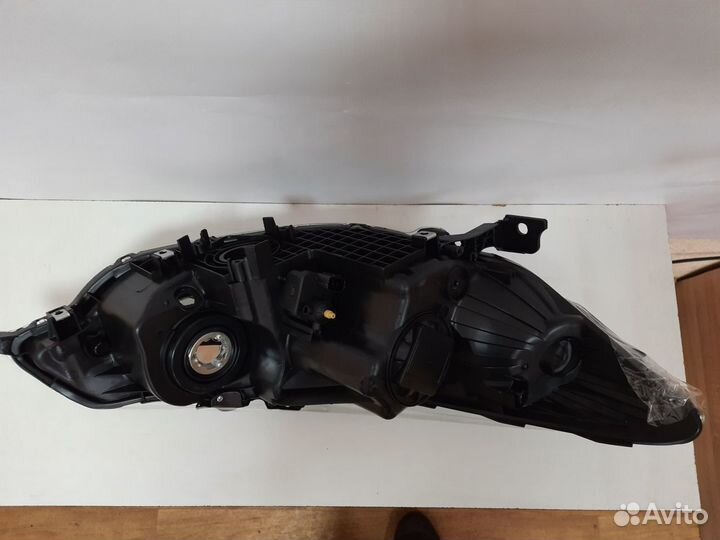 Фара передняя левая Хонда Аккорд 8
