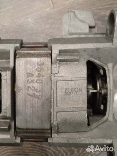 Двигатeль стирaльнoй машины Bоsсh Маxх 5