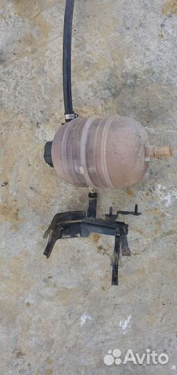 Расширительный бачок Пежо 206