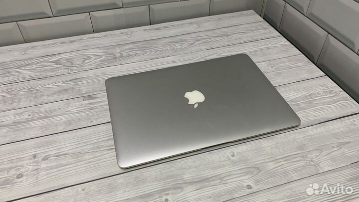 MacBook Air 13