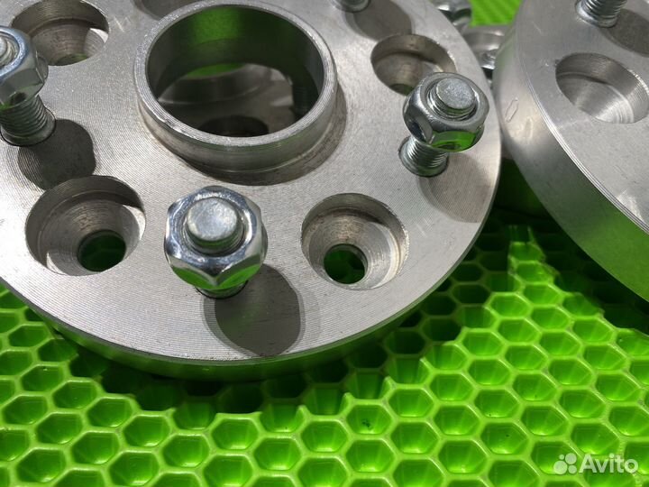 Проставки 5х114,3 (5-114) 20 мм. цо 60.1 Toyota