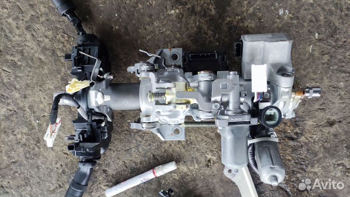 Рулевая колонка на Тойоту Камри 70. 18-24