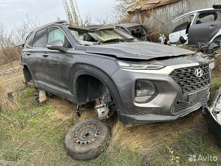 Бампер на Hyundai sanfa fe