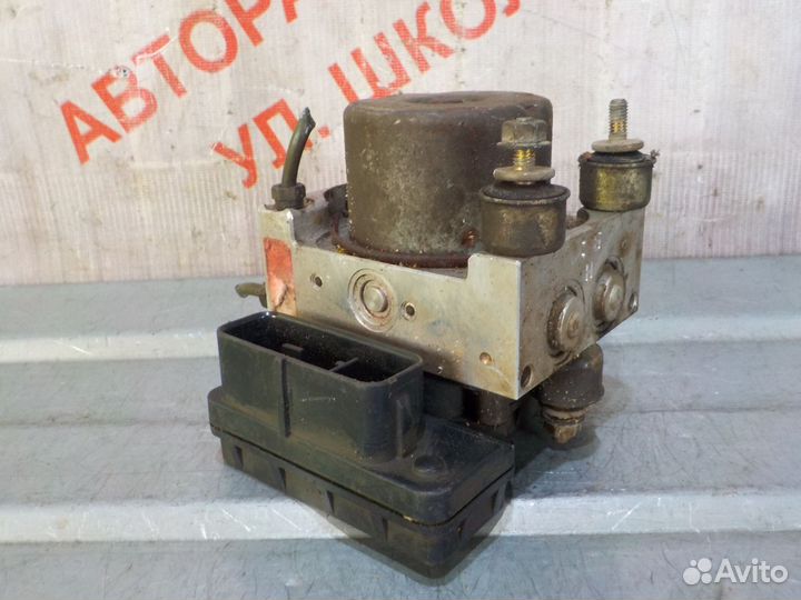 Блок управления абс Митсубиси Лансер 9 Цедиа