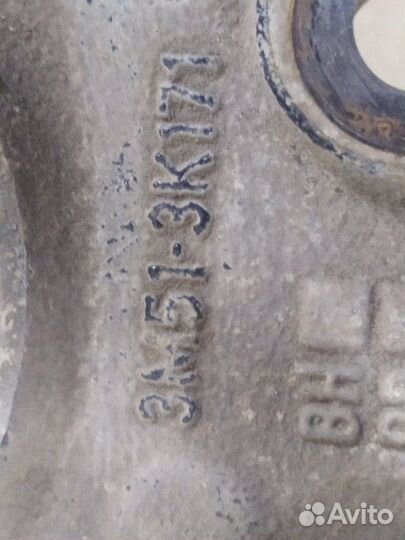 Кулак поворотный передний левый Ford Focus 2 седан