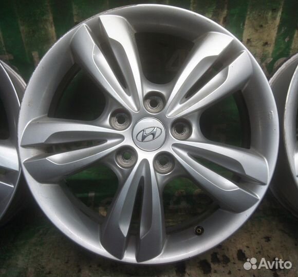 Диски литые бу R17 Hyundai IX35 529102S200