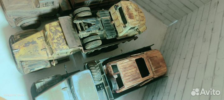 Модель грузовиков для диорамы