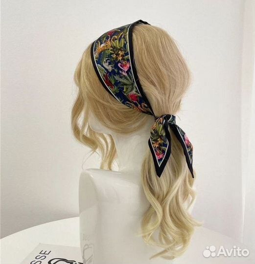 Шарфик женский шелковый (новый)