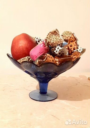 Ваза фруктовница СССР синее стекло