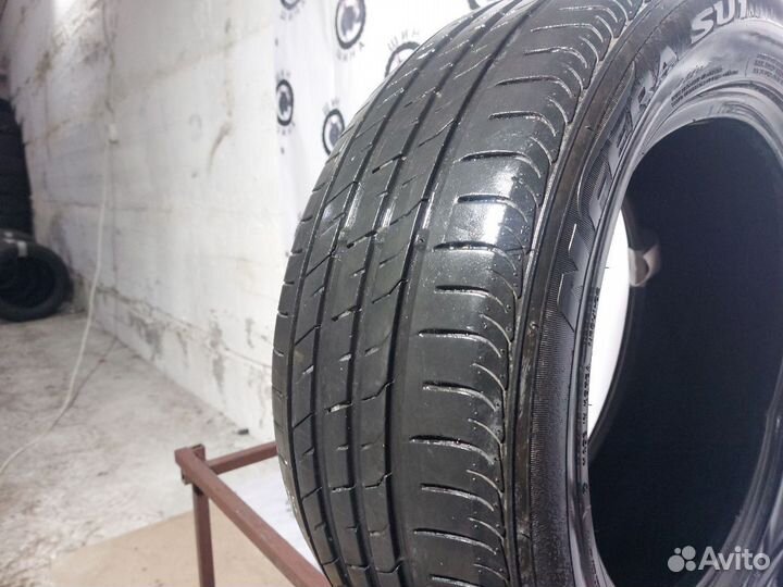 Nexen N'Fera SU1 225/55 R16