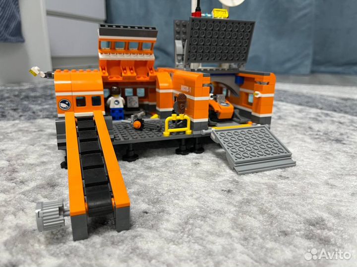 Lego city 60036 - Арктическая база